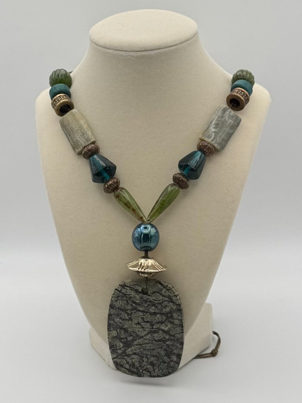 Vintage Glass Bead and Stone Pendant Necklace